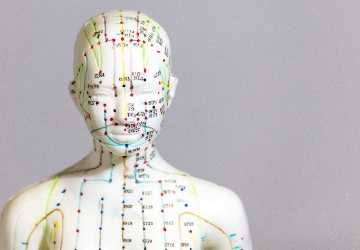 Who Should Explore Acupuncture for Pain Relief?